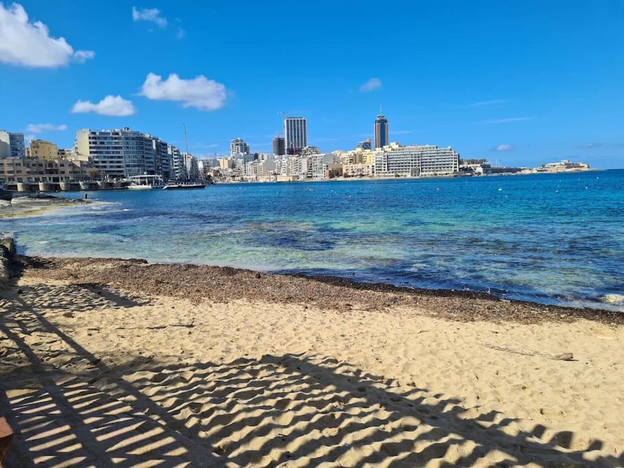 Ferienwohnung Cozy Inside.City & Beach Outside Sliema Exterior foto