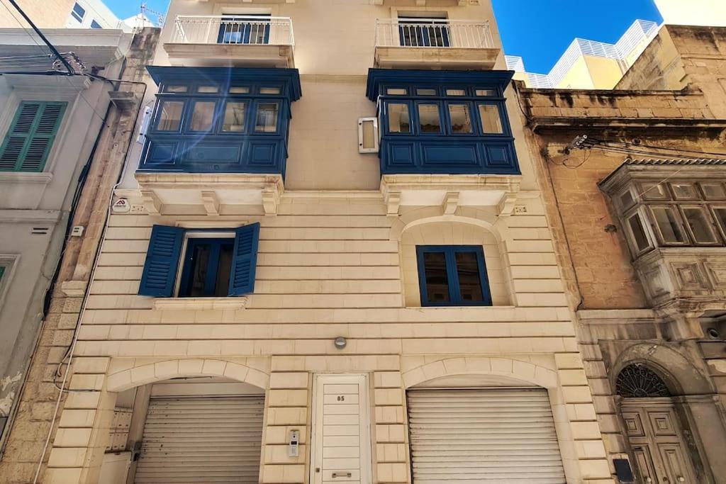 Ferienwohnung Cozy Inside.City & Beach Outside Sliema Exterior foto