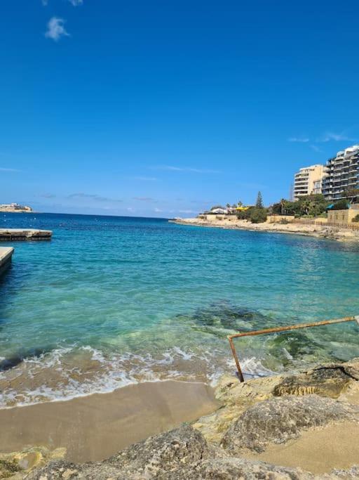 Ferienwohnung Cozy Inside.City & Beach Outside Sliema Exterior foto